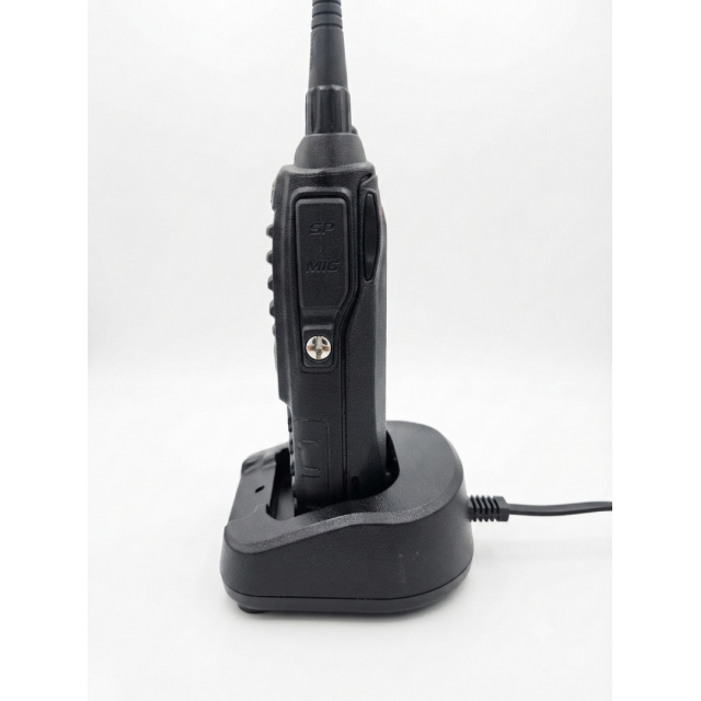 RADIO STANICA BAOFENG UV-82