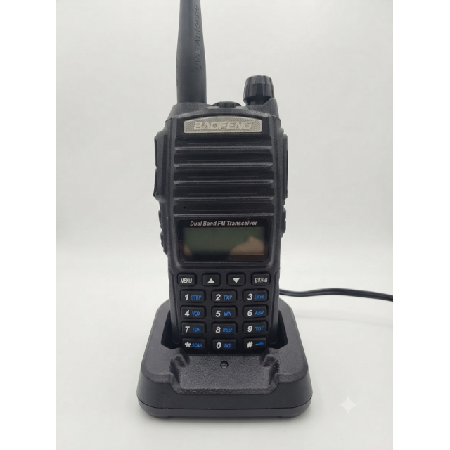 RADIO STANICA BAOFENG UV-82